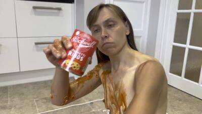 Relax To Sploshing In Spaghetti Hoops - Wam Video - hclips