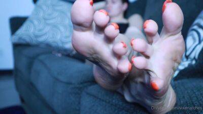 Black Amateur Explore Hot Foot Fetish - hclips