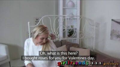 Girlfriends brunette surprises blonde with flowers and strap on - sexu.com - Czech Republic