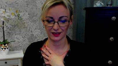 Clothed busty German MILF on webcam posing - drtuber - Germany