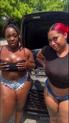 Two Ebonies Fuck The Car Mechanic(4K) - Homemade - xtits.com